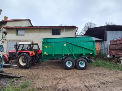 Nákup přepravníku válcových balíků sena a senáže